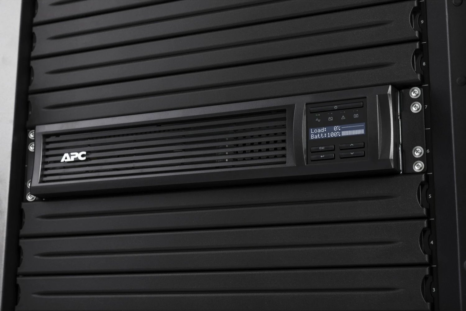 Smart-UPS APC SMT3000RMI2UC, 3000VA, 2700W, Rackmount, 8x C13, 1x C19, USB, SmartConnect