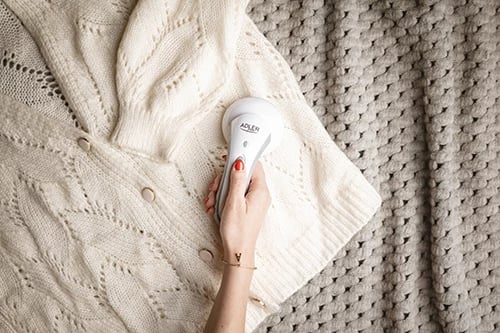 Heqës pushash Adler AD 9616, rrjetë dhe tehe inox, zonë pune 5 cm, me 2xAA, i bardhë