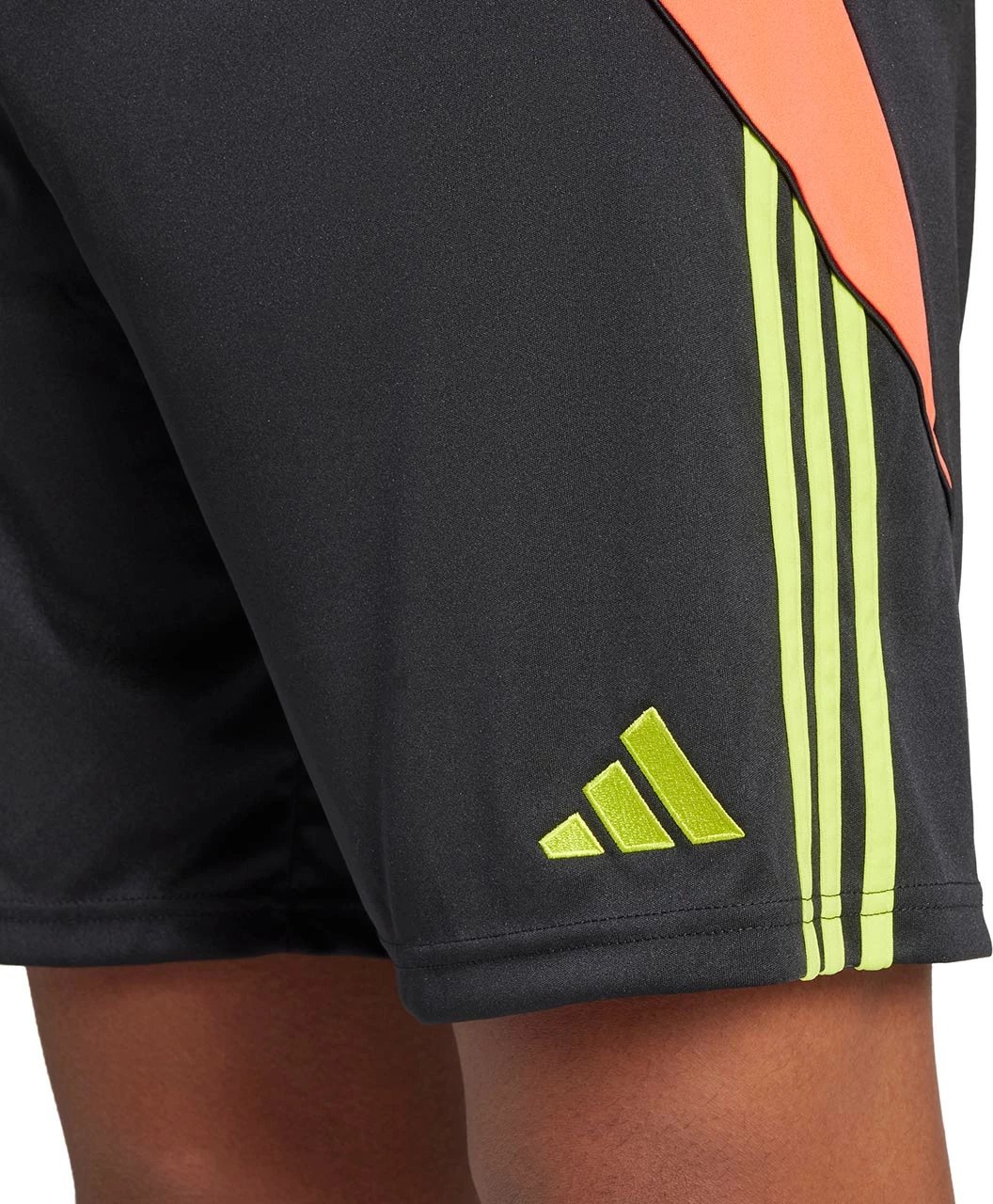 Shorce për meshkuj adidas, të zeza