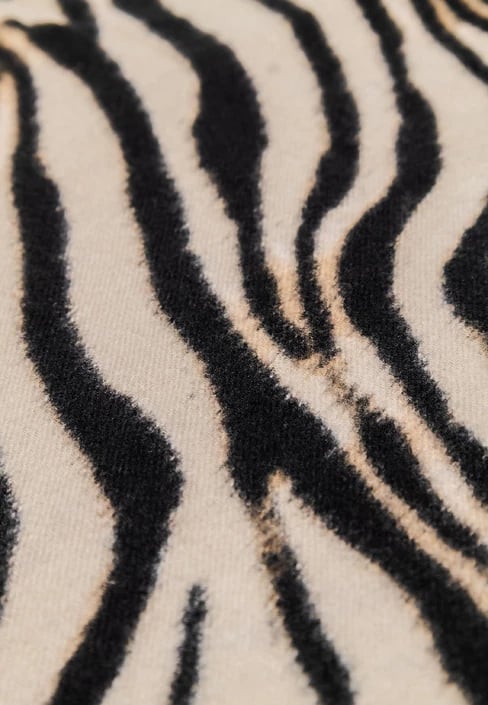 Shall Pieces femra gri