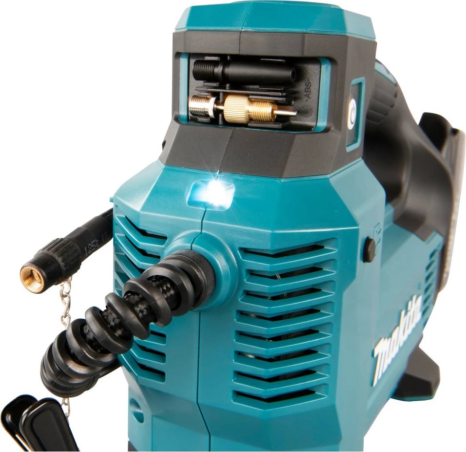 Kompresor me bateri Makita DMP181Z, 18V, pa bateri