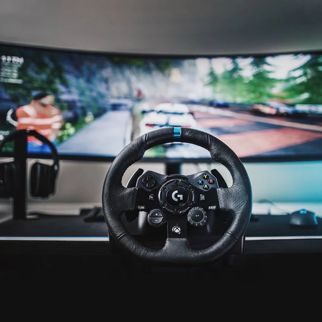 Rrotë garash dhe pedale Logitech G G923 për Xbox dhe PC