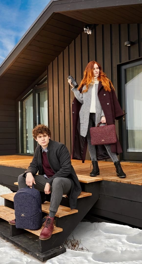 Mbështjellës laptopi RivaCase Anvik 13.3", me dorezë, i papërshkueshëm nga uji, i kuq