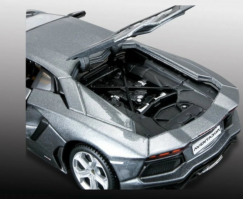 Model metalik makine Maisto Lamborghini Aventador 1:24, gri, për montim