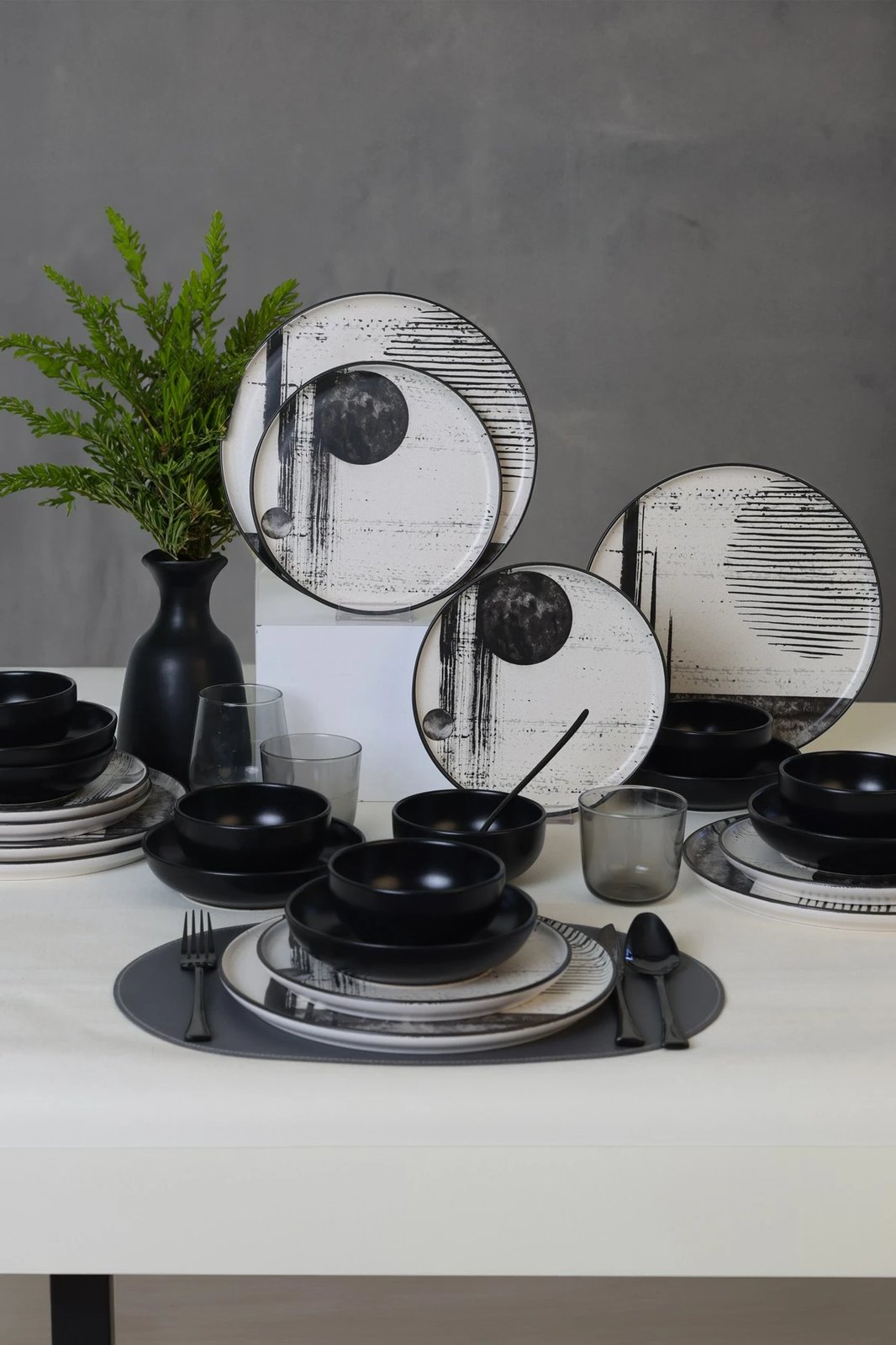 Set enësh për drekë (24 copë), Hermia Concept, X0001698900000000000000000