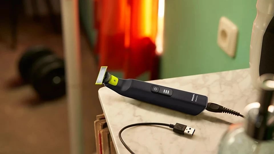 Makinë rroje Philips OneBlade Pro 360 QP6542/15, E zezë