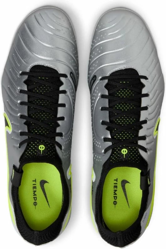 Atlete futbolli Nike për meshkuj, hiri