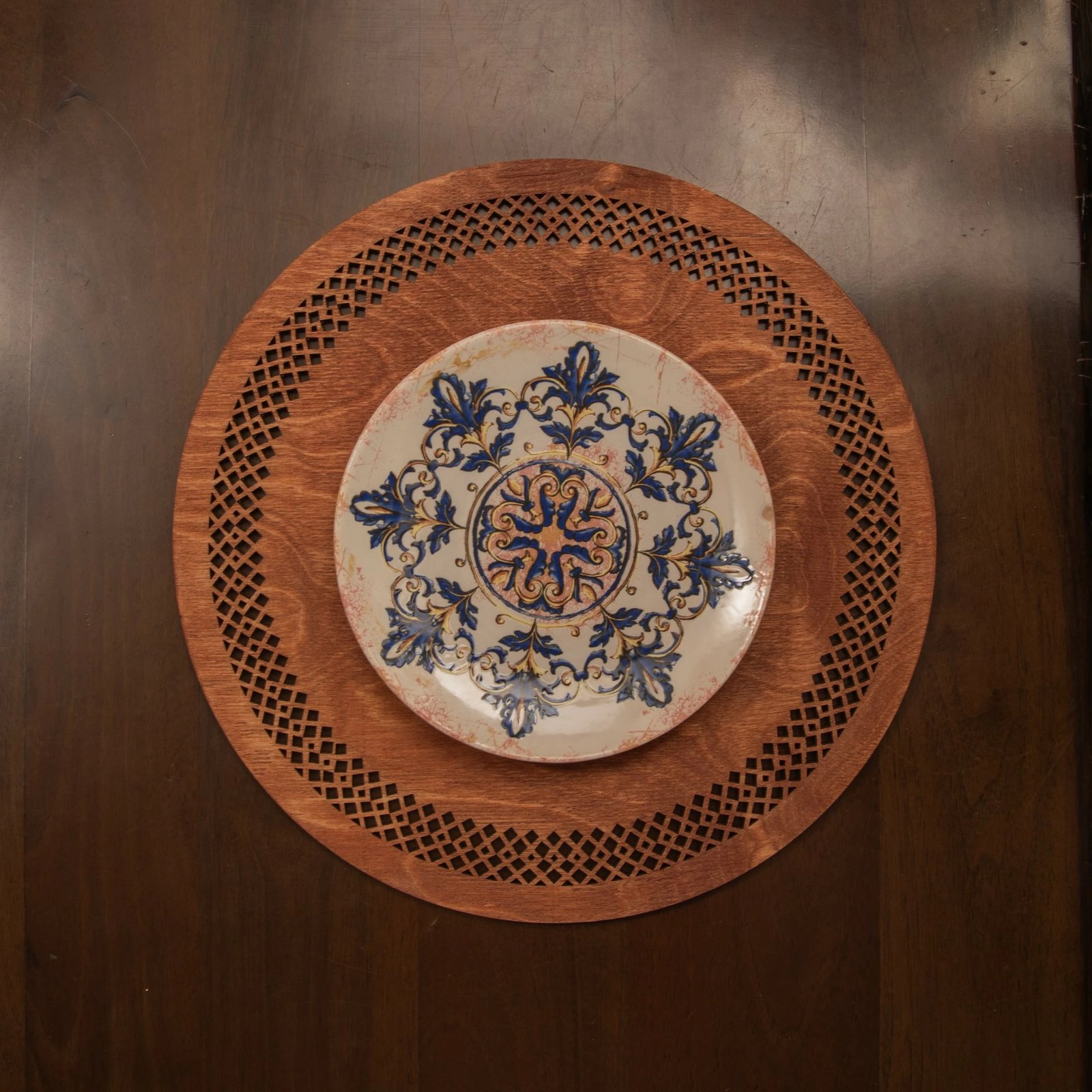 Set nënshtrues tavoline prej druri, 4 copë, Hermia, Selçuk - ngjyrë trëndafili