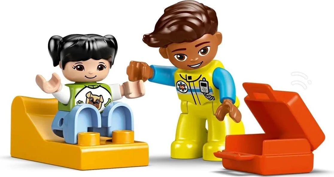 Set LEGO DUPLO 10447 Ambulancë me shofer