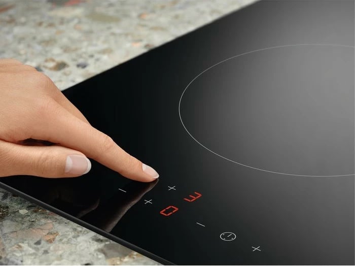 Pllakë qeramike Electrolux LHR3233CK, 30 cm, e zezë