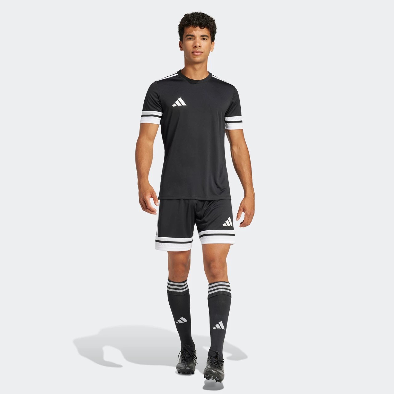 Shorce për meshkuj adidas, të zeza