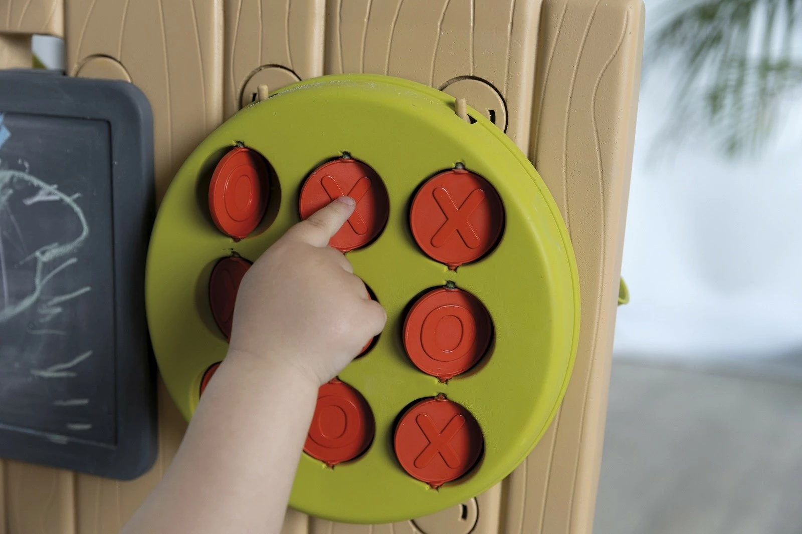 Mur aktivitetesh Smoby Activity Wall, plastikë, shumëngjyrësh, për fëmijë 2+