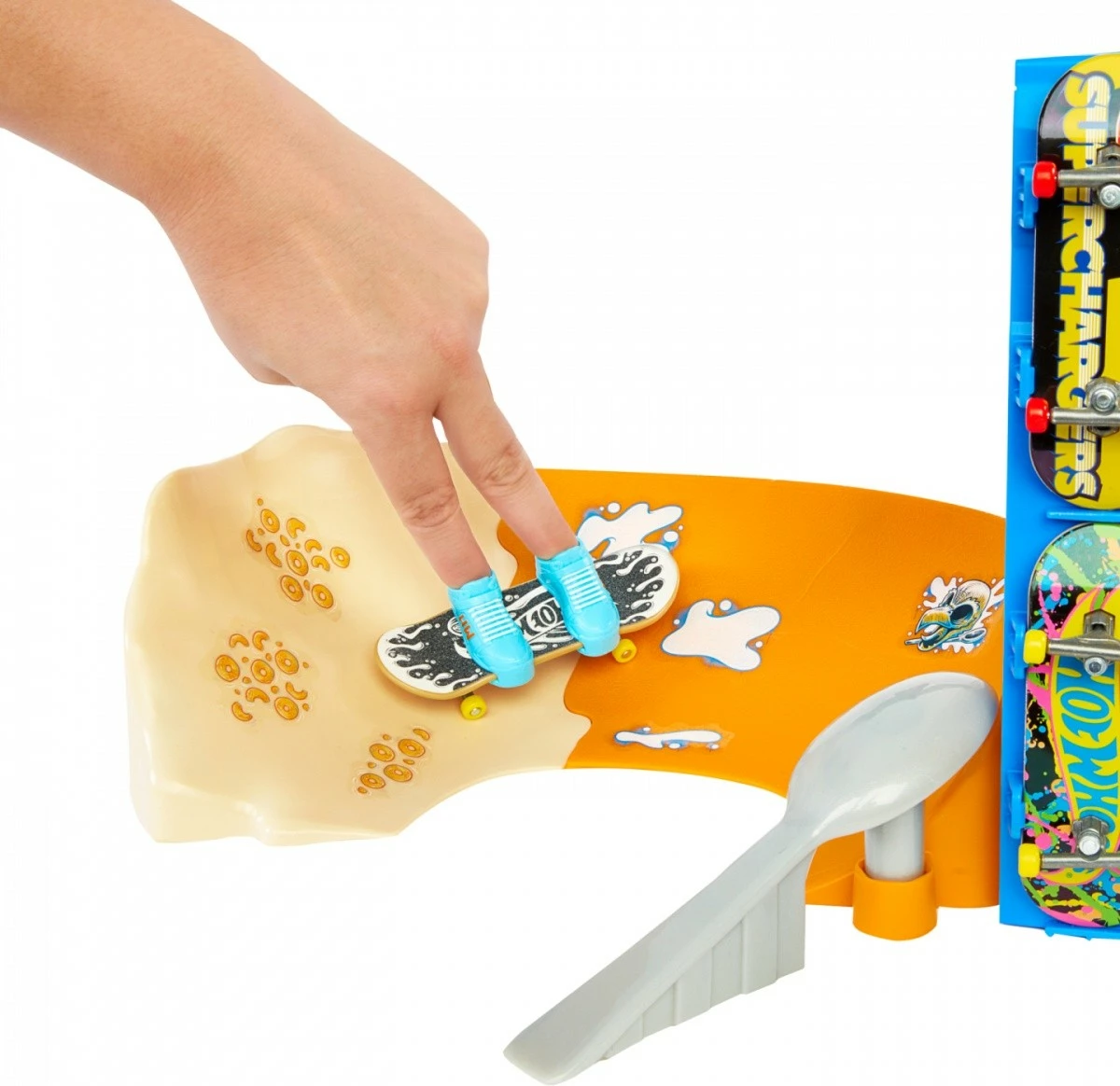 Set lodrash Hot Wheels Tony Hawk Skate Breakfast Ramp me finger skateboard dhe këpucë gishti, Multicolour