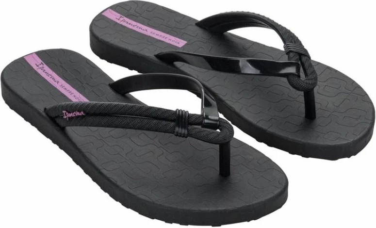 Papuqe për femra Ipanema, të zeza