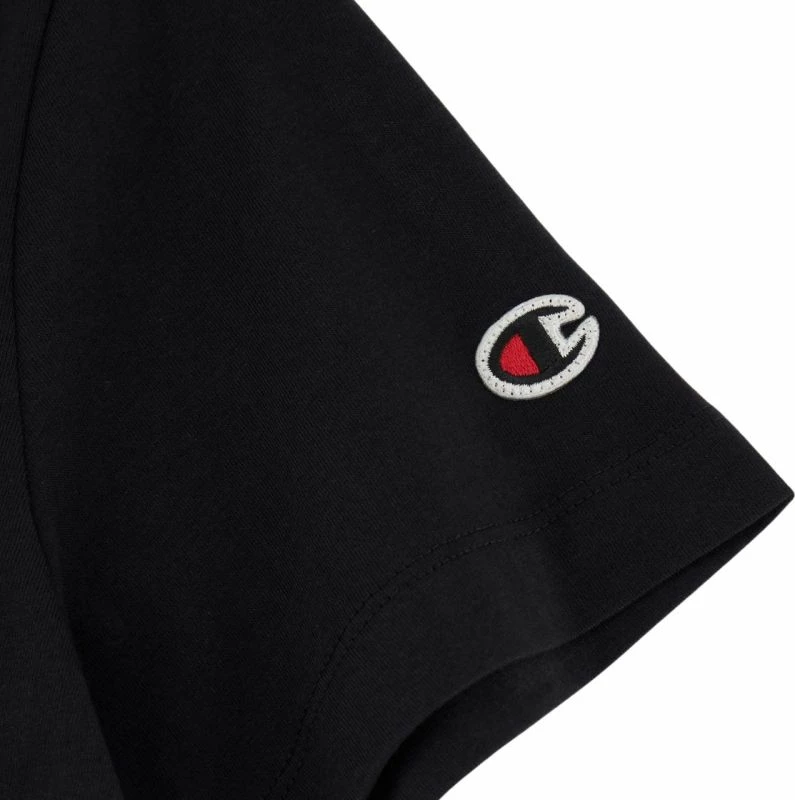 Maicë Champion femra, e zezë