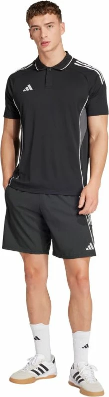 Maicë për meshkuj adidas, e zezë