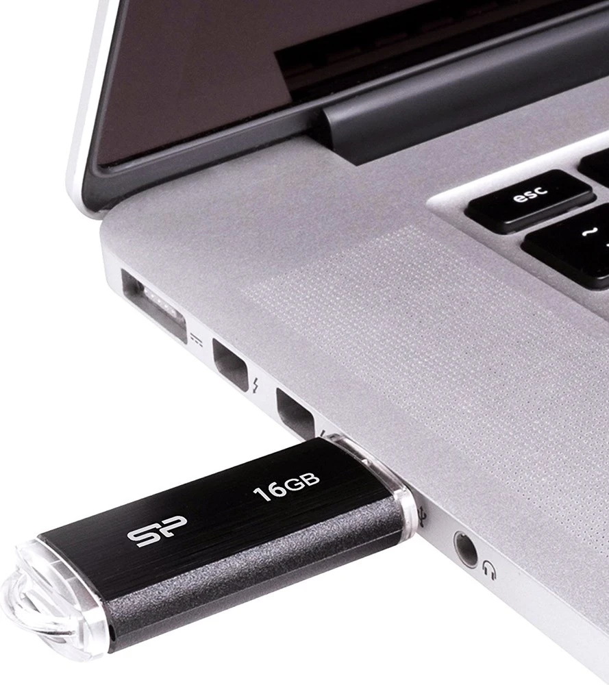 USB flash drive Silicon Power, 16 GB USB Type-A 2.0, e zezë