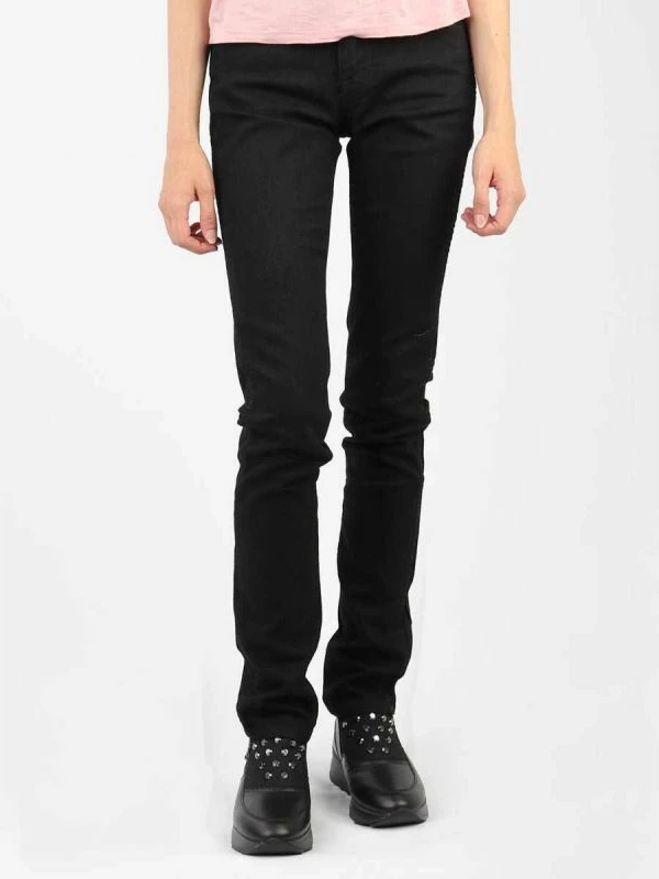 Pantallona femra Wrangler, të zeza