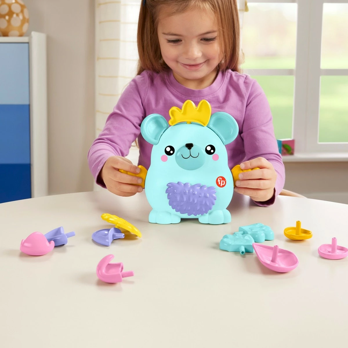 Set lodër Fisher-Price Pets Changing Friend, 17 pjesë, shumëngjyrëshe