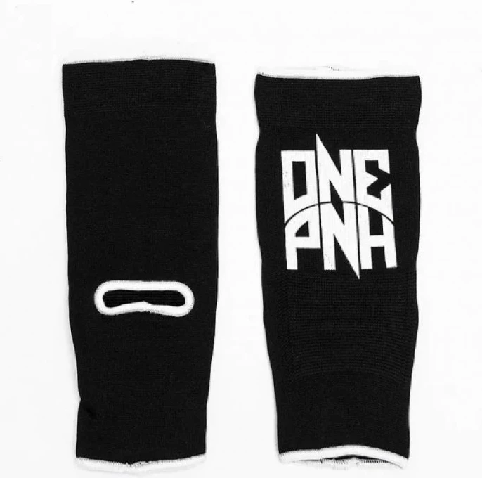 Mbrojtës i kyçit të këmbës 'ONE PUNCH' nga Masters, për meshkuj dhe femra