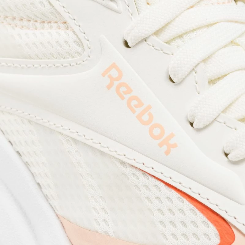 Atlete femra Reebok, bezhë