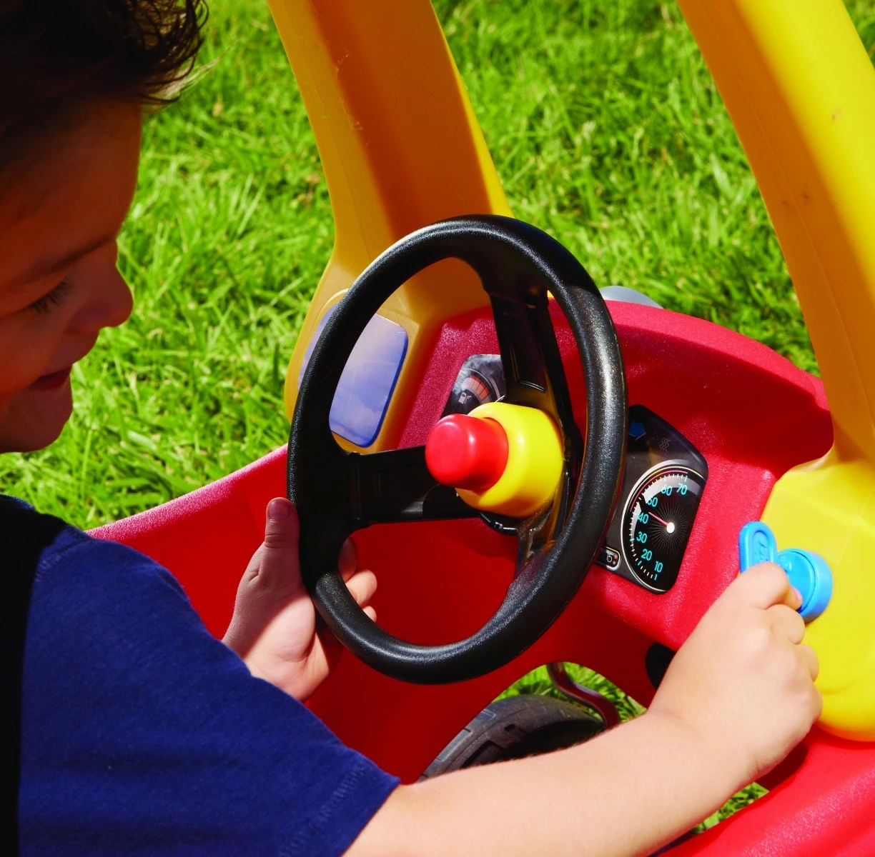 Makine lodër Little Tikes Cozy Coupe me sy të rinj, e kuqe/verdhe