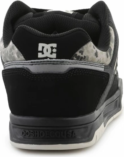 Atlete për meshkuj DC, të zeza