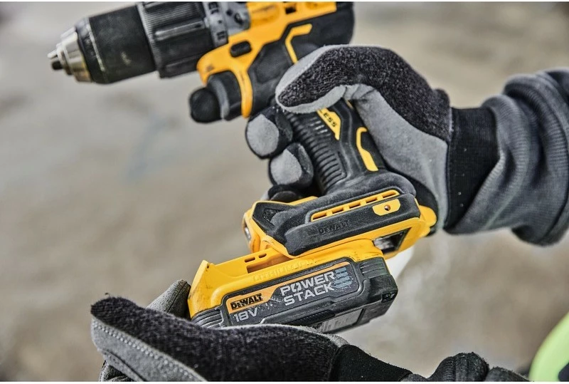 Aku-shurubdrill DeWALT 18V, brushless, 1.3cm, verdhë/zezë