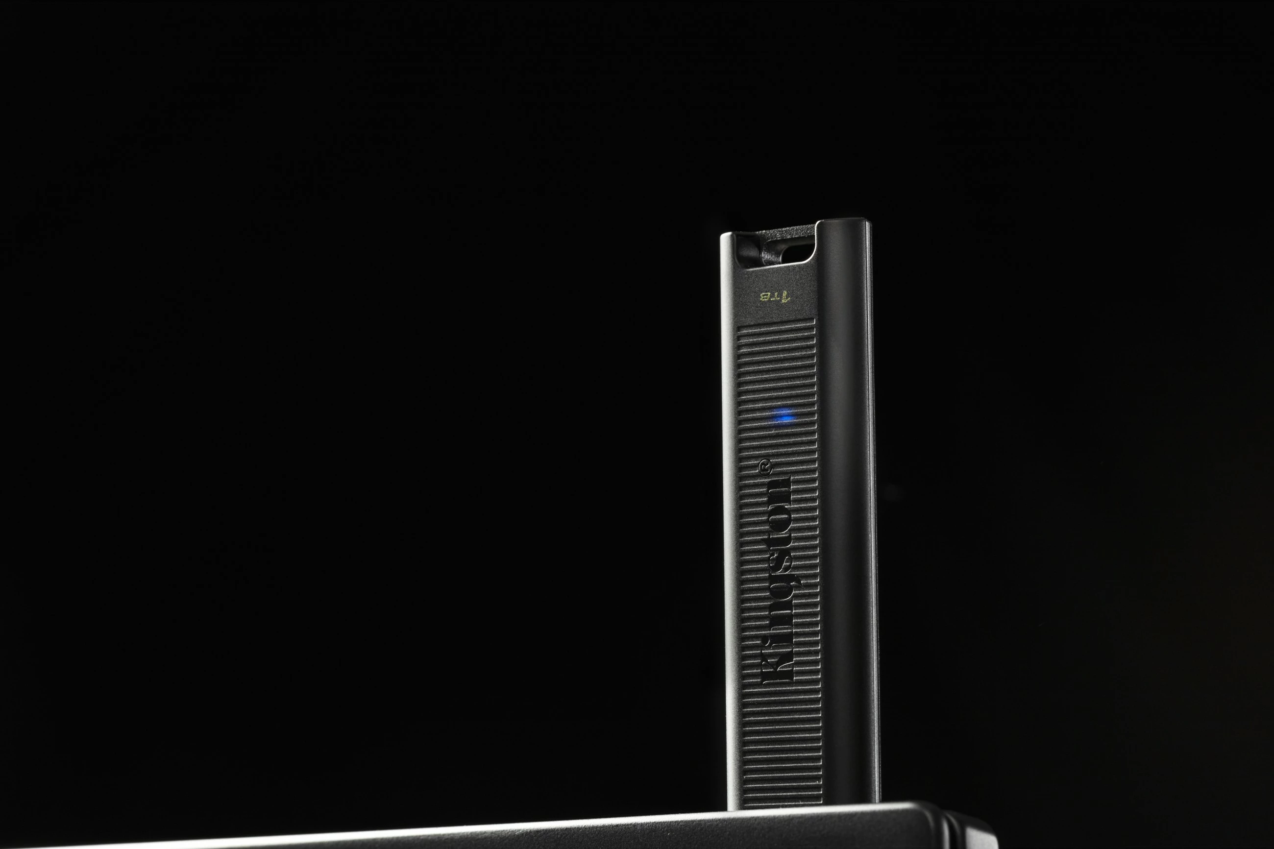 USB Kingston DataTraveler Max 1TB, USB Type-C, 3.2 Gen 2, 1000 MB/s, E zezë