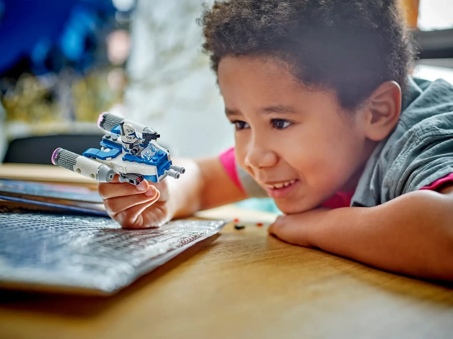 Set LEGO Star Wars 75391 Captain Rex Y-Wing Microfighter