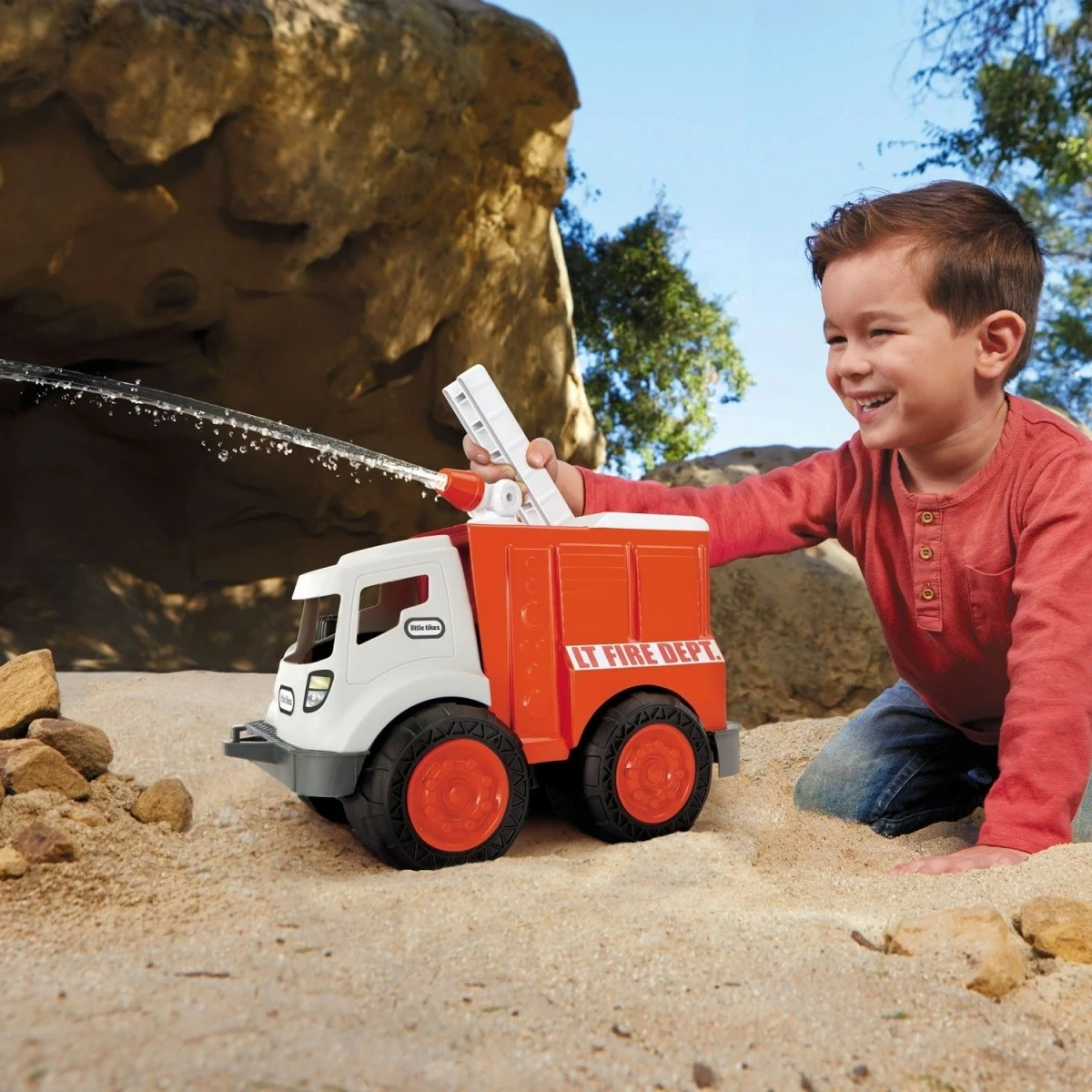 Kamion zjarrfikës lodër Little Tikes Dirt Diggers, për fëmijë, Kuq/Bardhë