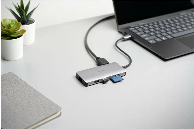 Hub USB-C Kensington UH1400p, 85W, i zi, argjendtë