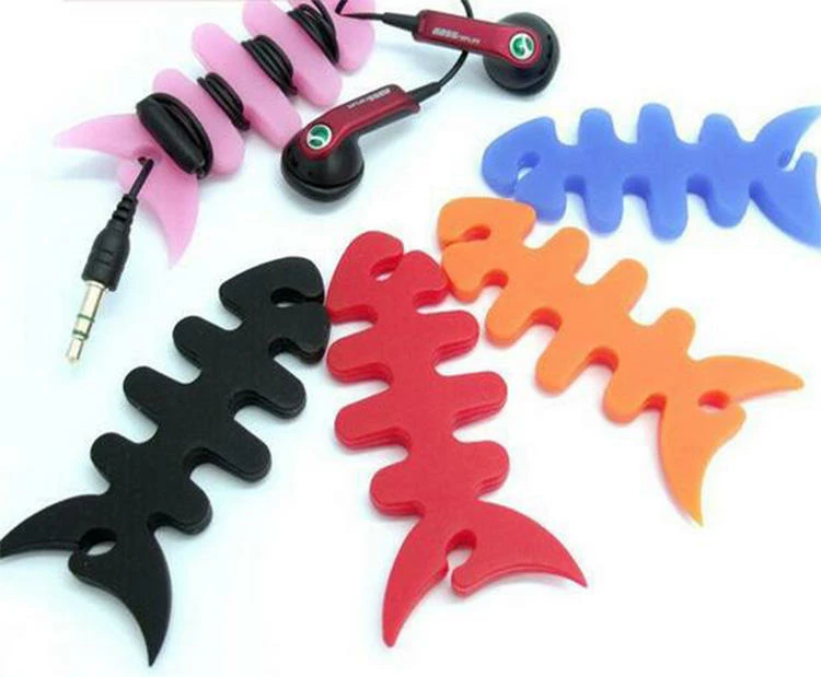 Mbështjellës kabllo për kufje Hurtel, formë peshku, plastikë, rozë