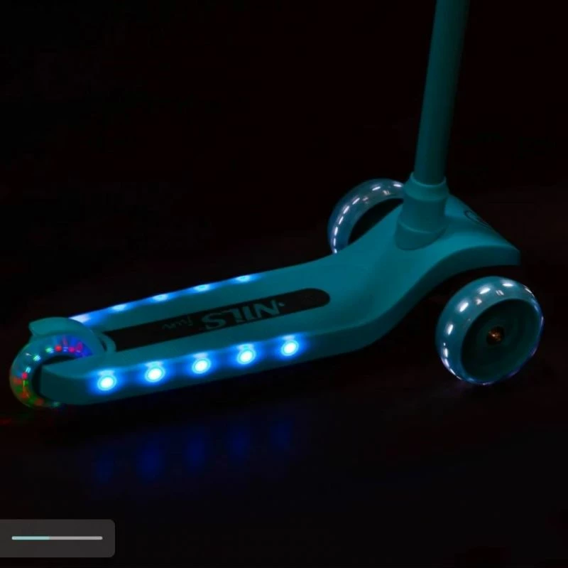 Trotinet për fëmijë Nils Extreme, i gjelbërt