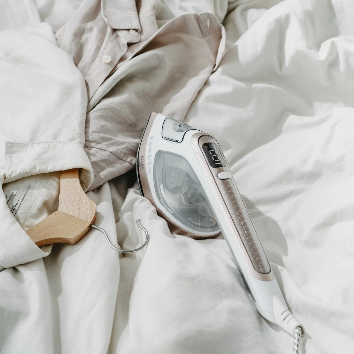 Avullore rrobash & hekur Adler AD5044 1800 W 25 g/min 180 ml ari-bardhë