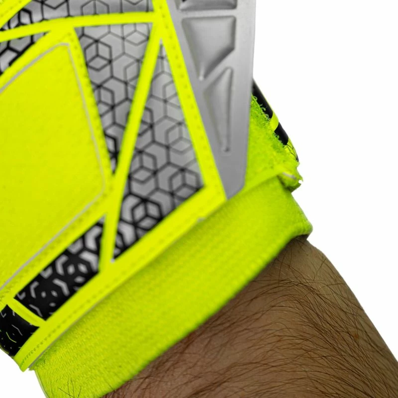 Dorëza për portier fëmijë Reusch, të zeza dhe të gjelbra