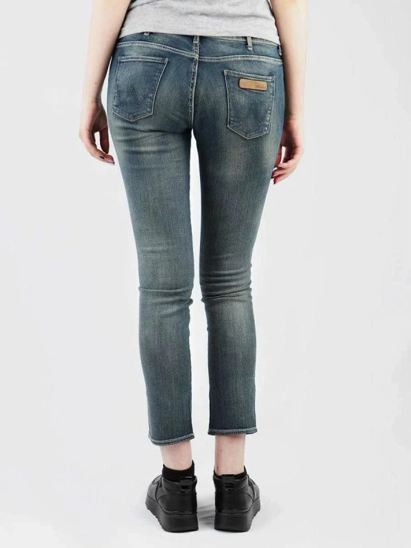 Pantallona për femra Wrangler