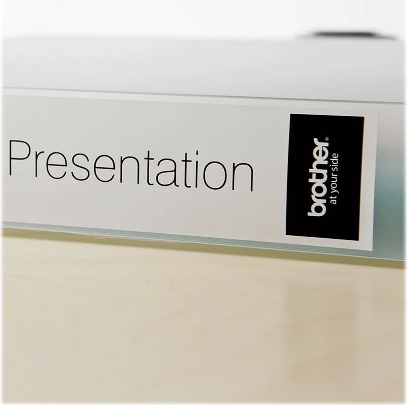 Letër etiketa Brother DK-22225, 38mm, 30.48m, e zezë mbi të bardhë