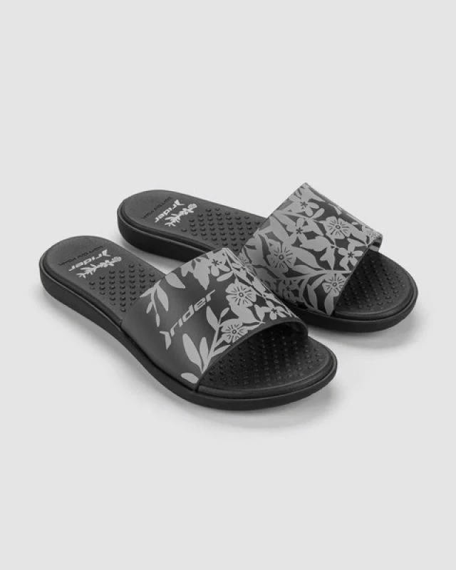 Shapka për femra Rider, të zeza