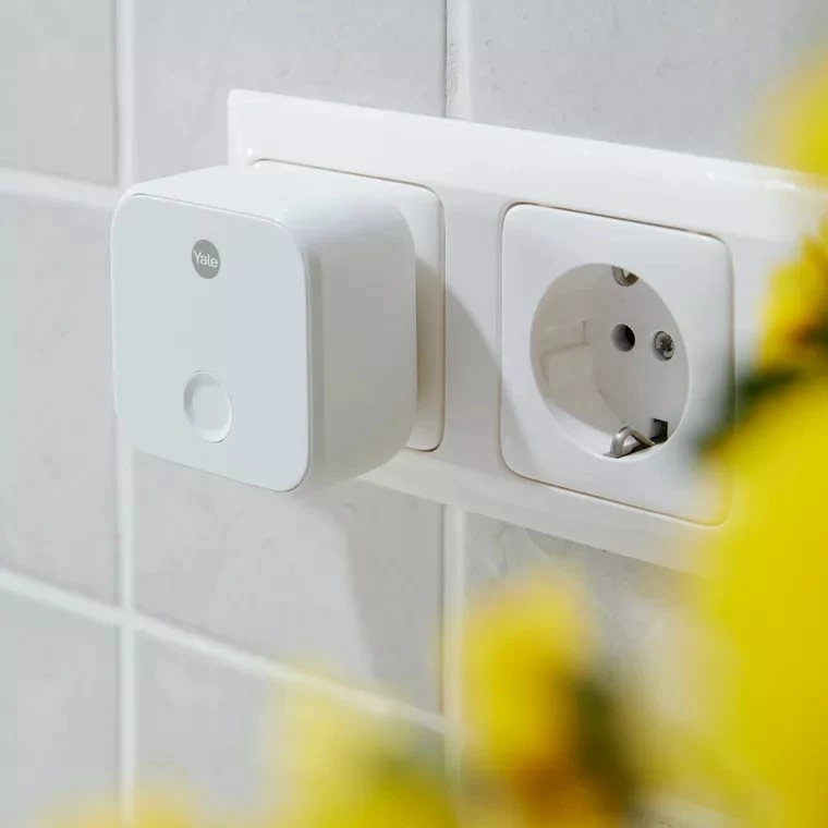 Wi-Fi Bridge Yale ConnectX, Bardhë