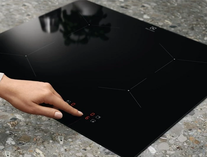 Pllakë induksioni Electrolux LIL61424C, 60 cm, 4 zona, e zezë