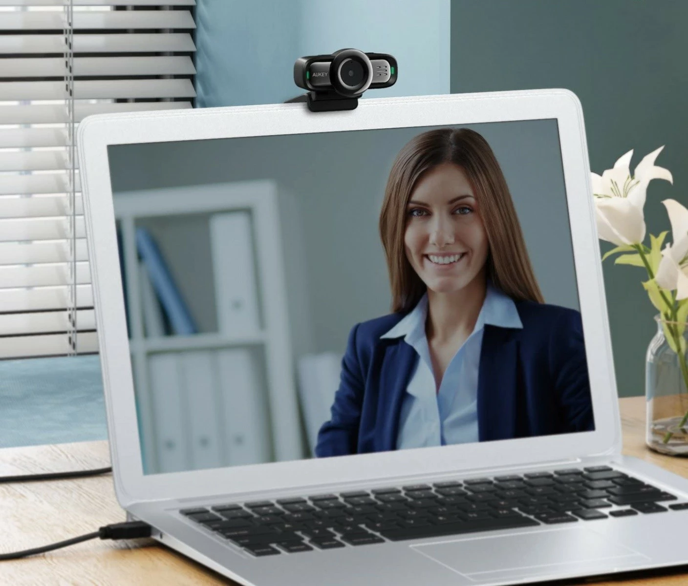 Webcam AUKEY PC-LM3, Full HD 1080p, Autofokus, Mikrofon stereo, E zezë