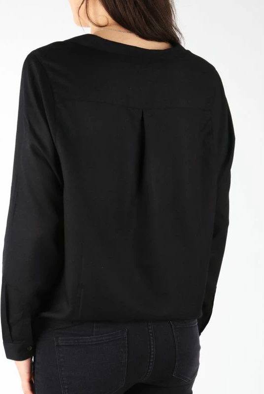 Maicë për femra Wrangler, e zezë