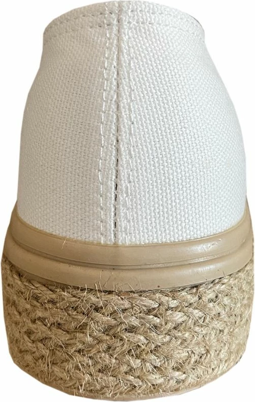 Atlete për femra Lee Cooper, të bardha