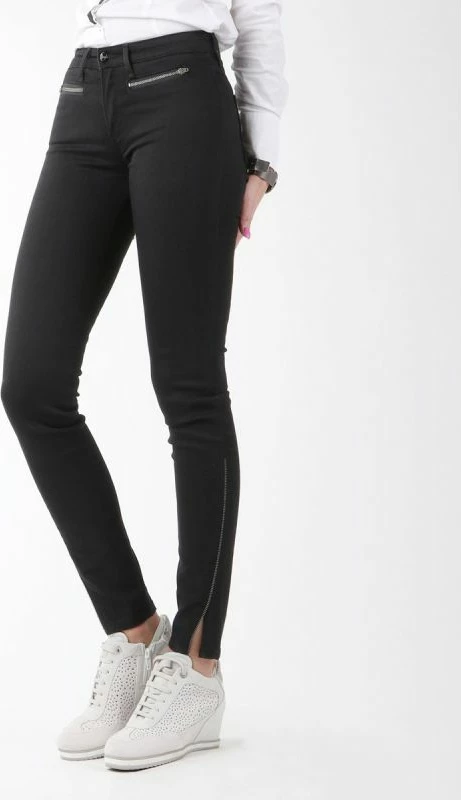 Pantallona jeans për femra Wrangler, të zeza