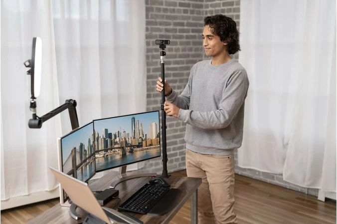 Mbajtëse teleskopike me kapëse për tavolinë Kensington A1000, K87654WW, e zezë