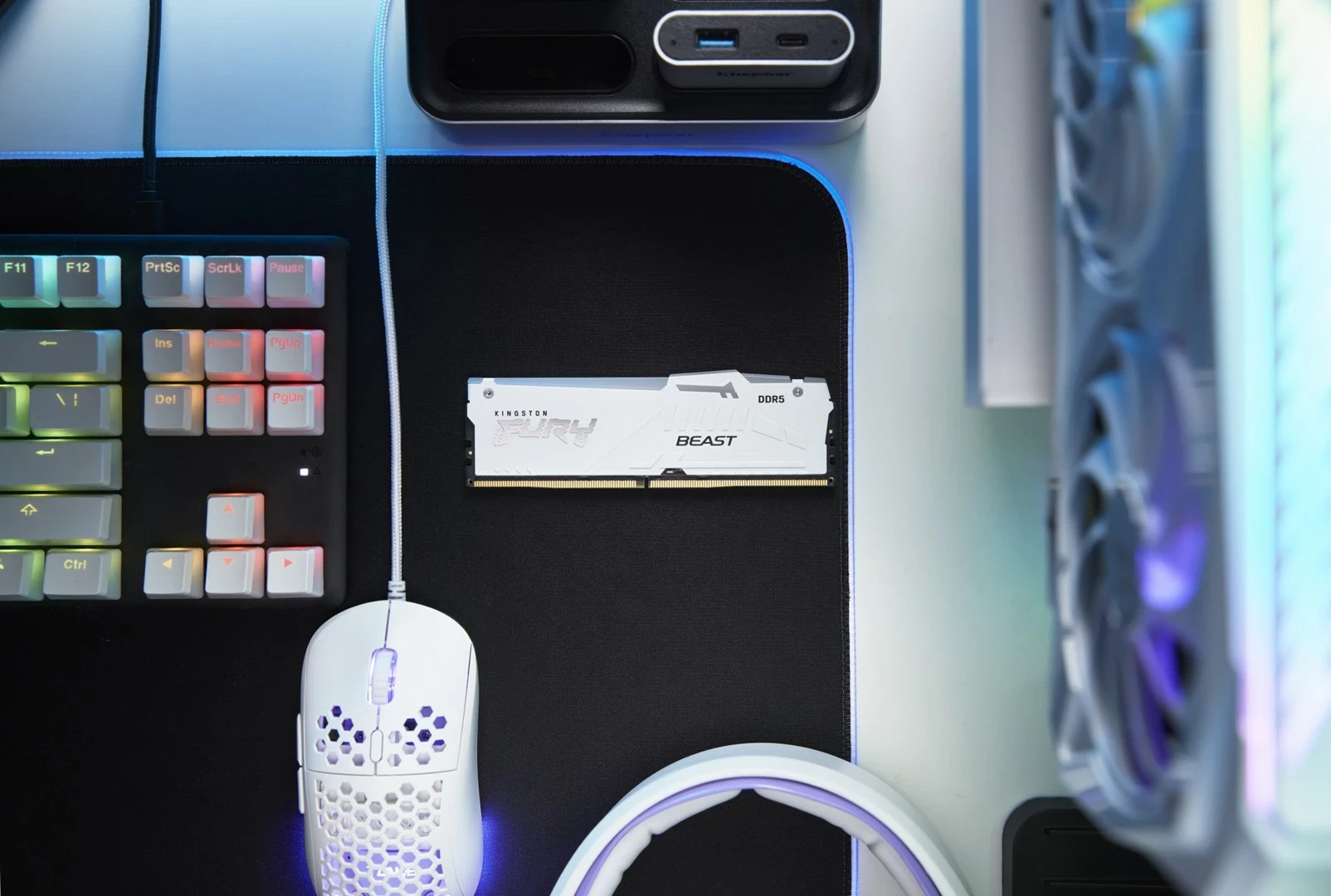 RAM Memorje Kingston FURY Beast 32GB 6000MT/s DDR5 CL36 DIMM (Kit of 2) Bardhë RGB