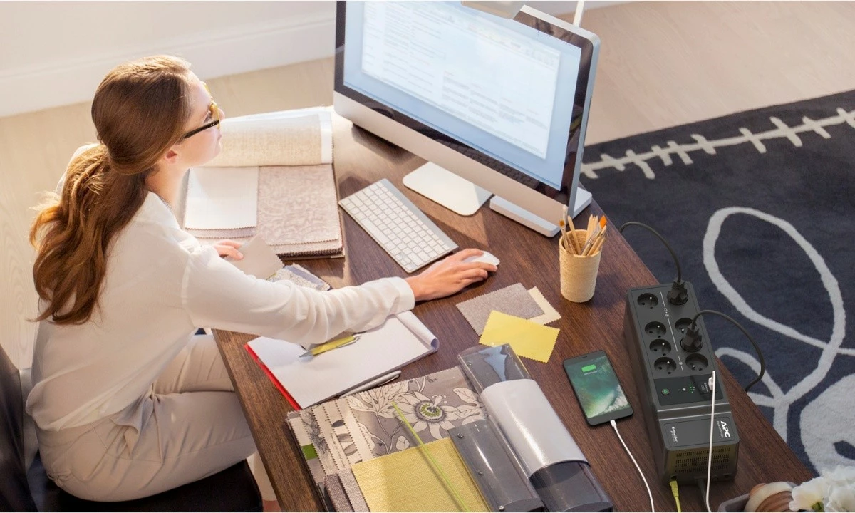 UPS APC BE1050G2-FR Back-UPS, 1050VA, 600W, 8 dalje, USB A+C, e zezë