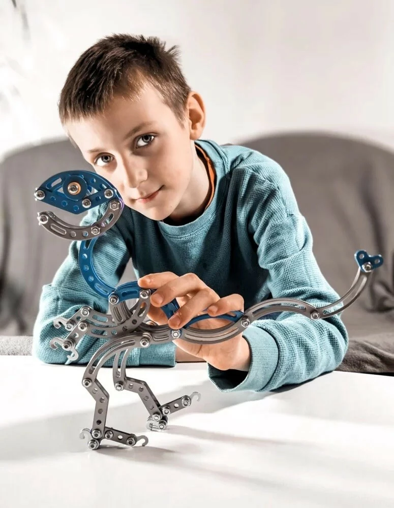 Set ndërtimi dinosaur Velociraptor Alexander Small Constructor, 202 pjesë, metalik