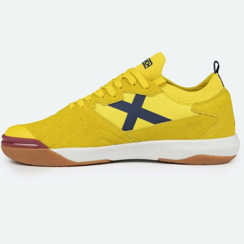 Atlete futbolli për meshkuj Munich, të verdha